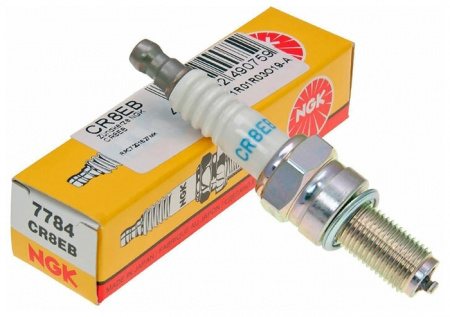 Свеча зажигания NGK CR8EB Spark Plug 900 ACE Spark CR8EB NGK